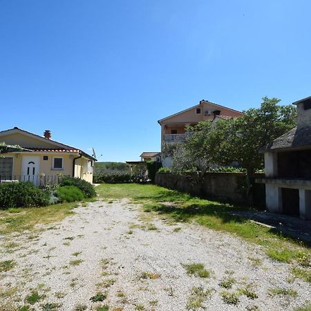 Holiday Home Pere Malinska Eksteriør billede